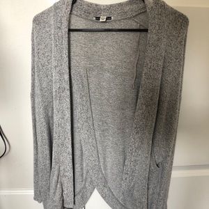 AMERICAN EAGLE Grey Cardigan